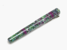 Load image into Gallery viewer, Model 19 Fountain Pen - Scottish Heather Plum