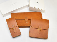 Load image into Gallery viewer, New Penvelope 6 - Italian Leathers
