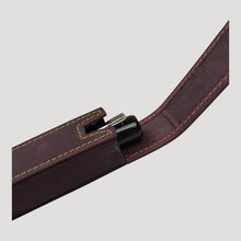 Load image into Gallery viewer, Franklin-Christoph burgundy boot leather single pen case with flap closure, designed for everyday use and patina development.
