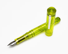 Load image into Gallery viewer, Model 31 Omnis Fountain Pen - Olivae SE