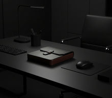 Load image into Gallery viewer, New Penvelope 6 Black Merlot Leather